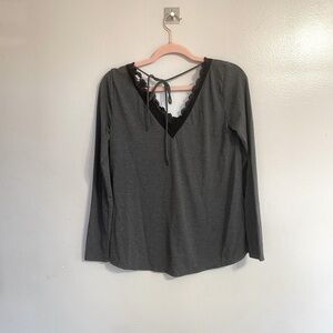 LOFT Lace Neck Line Detail Top